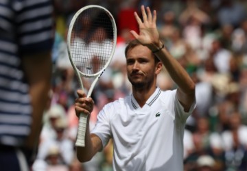 Wimbledon: Medvjedev prvi put u četvrtfinalu