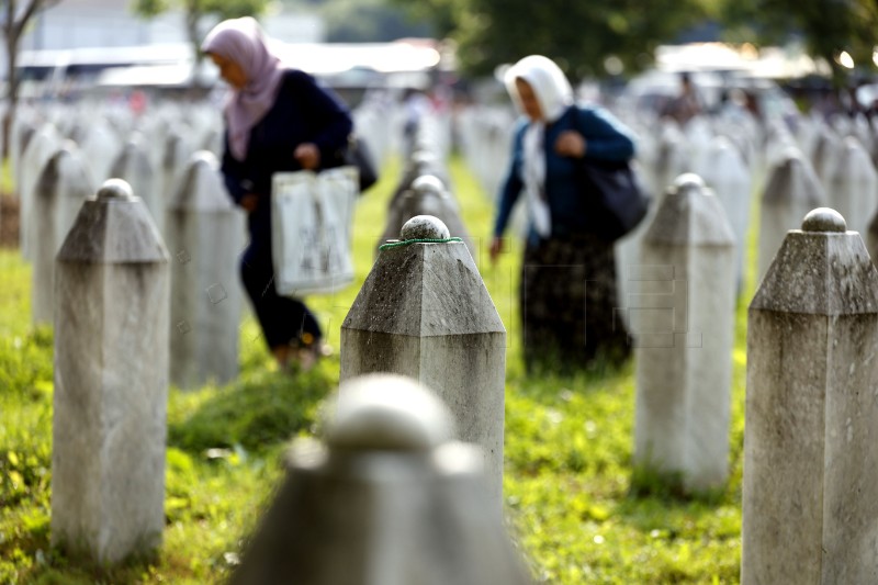 BiH: Sudionici komemoracije stižu u Srebrenicu