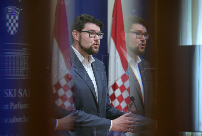 Konferencija za medije Peđe Grbina