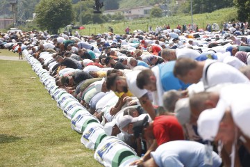 28. obljetnica genocida u Srebrenici: Pokopani posmrtni ostaci još 30 žrtava