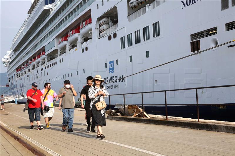 Fewer foreign cruise ships visit Croatia in Jan-May, but with more passengers