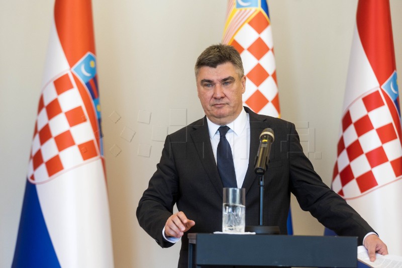 Milanović meets with Dobronić, calls on gov't to ensure functioning of judiciary