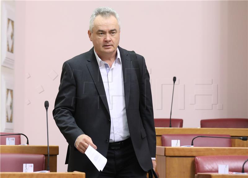 Sabor: Socijaldemokrat Pavić prvi po broju javljanja, Orešković druga