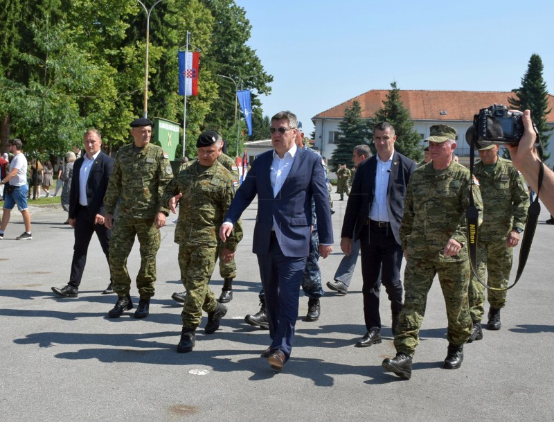 Predsjednik Milanović ispratio 12. vojni kontigent u Poljsku