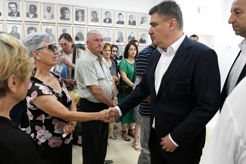 Milanović says he expects Serb reps to pay tribute to victims in Oklaj