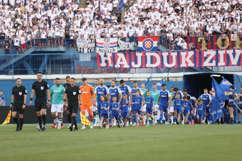 Utakmica 1. kola HNL-a Dinamo - Hajduk