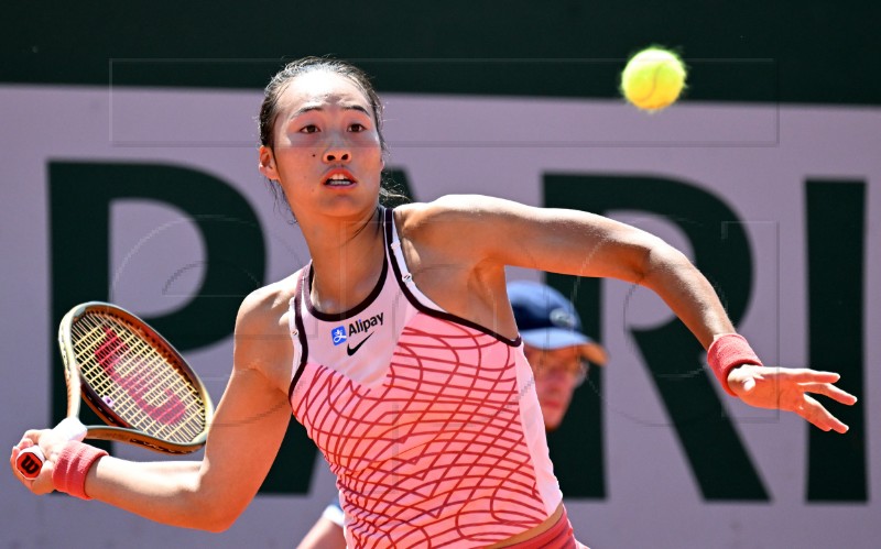 WTA Palermo: Prvi naslov za Zheng