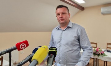 Bačić: Država u idućih 10 godina sređuje zemljišne knjige za građevinska zemljišta