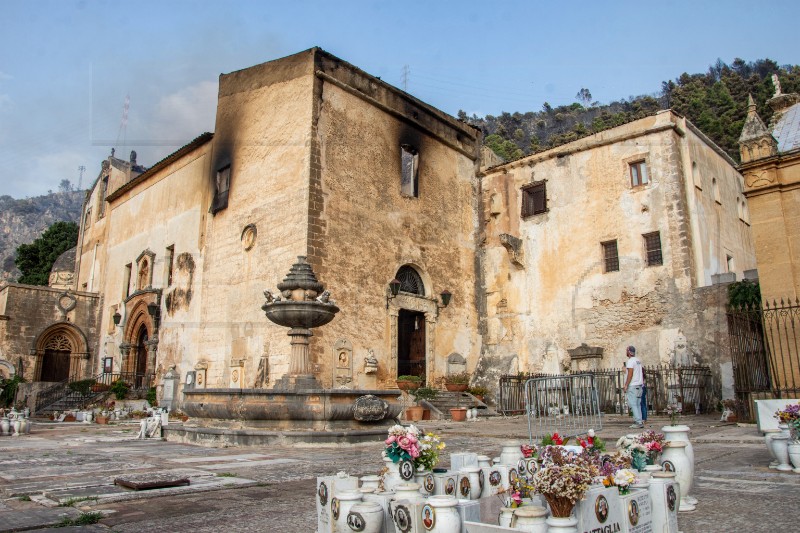 Italija: Petero mrtvih u požarima i u olujnom nevremenu