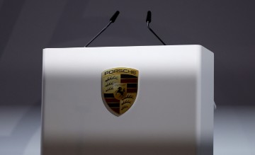 Porsche upozorio na probleme u nabavi dijelova za električne automobile