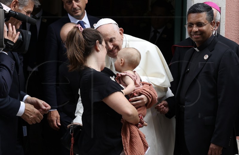 Papa se u Portugalu susreo sa žrtvama svećeničkog zlostavljanja 