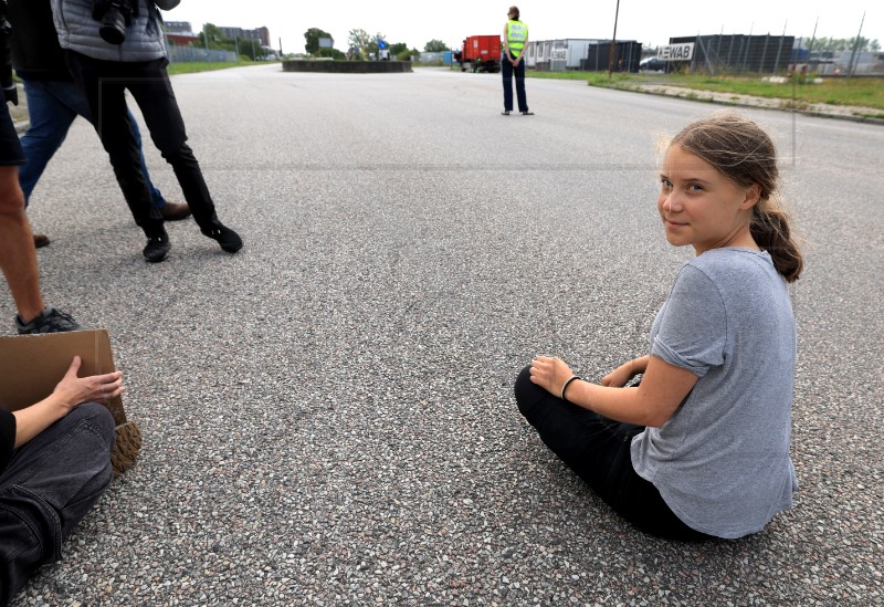 Greta Thunberg otkazala dolazak na sajam knjige zbog sponzora