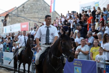 Tino Radanović pobjednik 308. Bare u Sinju