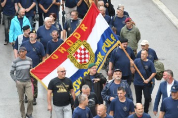 Pula: održan 11. mimohod hrvatskih branitelja Istarske županije