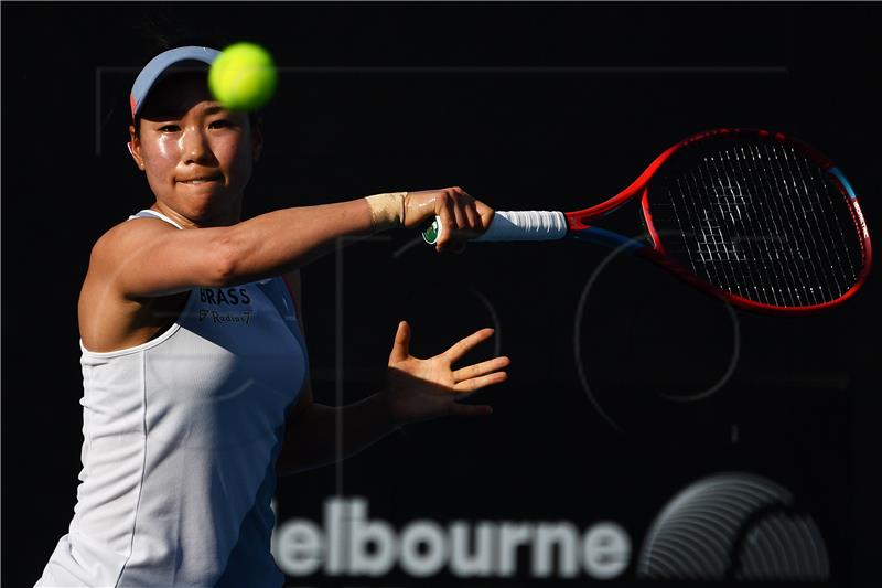 WTA Prag: Hibino protiv Noskove u finalu