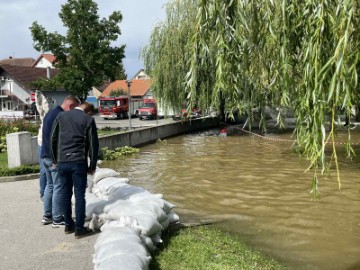 Župan Posavec: Još ne možemo odahnuti, ali možemo lakše disati