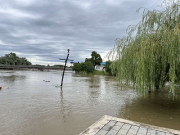 Župan Posavec: Još ne možemo odahnuti, ali možemo lakše disati