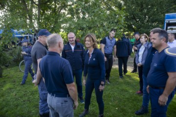 Slovenia thanks Croatia for its help during unprecedented floods