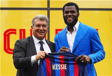 Kessie iz Barcelone u Al-Ahli