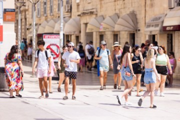 Grad Split neradne nedjelje i blagdan proglasio sajamskim danima