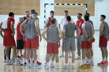 Košarkaši odradili trening otvoren za medije