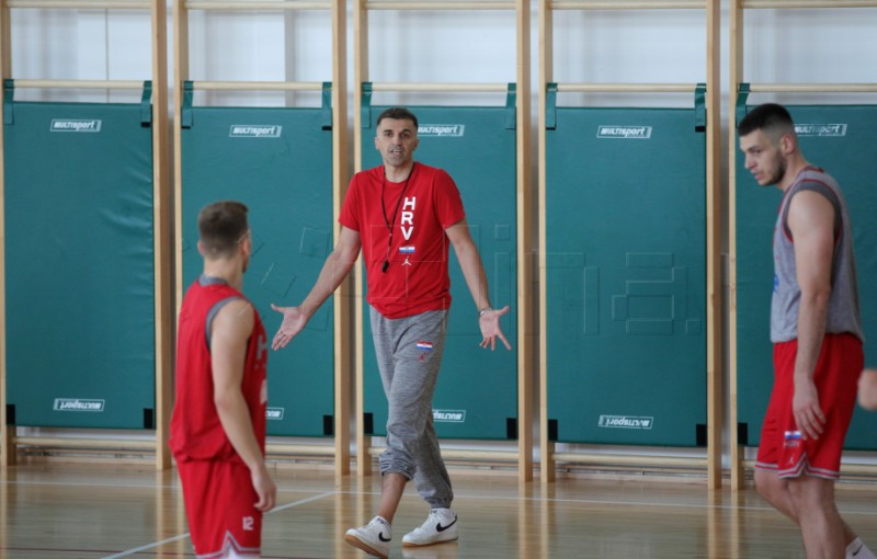 Košarkaši odradili trening otvoren za medije