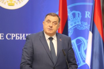 Dodik: Ne priznajem optužnicu, to je politički progon