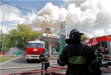 U požaru na benzinskoj postaji poginulo 12 ljudi