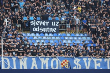 Stadion Maksimir prije početka susreta Dinamo - AEK