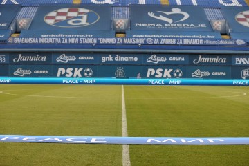 Stadion Maksimir prije početka susreta Dinamo - AEK