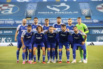 Stadion Maksimir prije početka susreta Dinamo - AEK