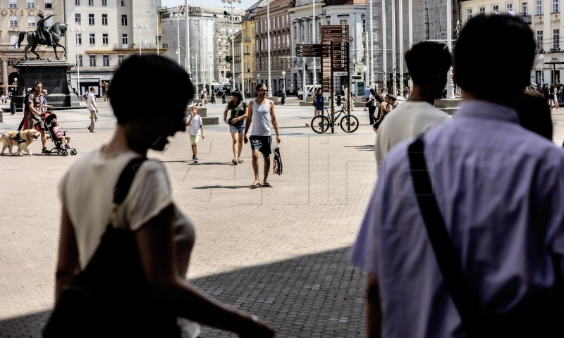  Vrućina, Zagreb, turisti