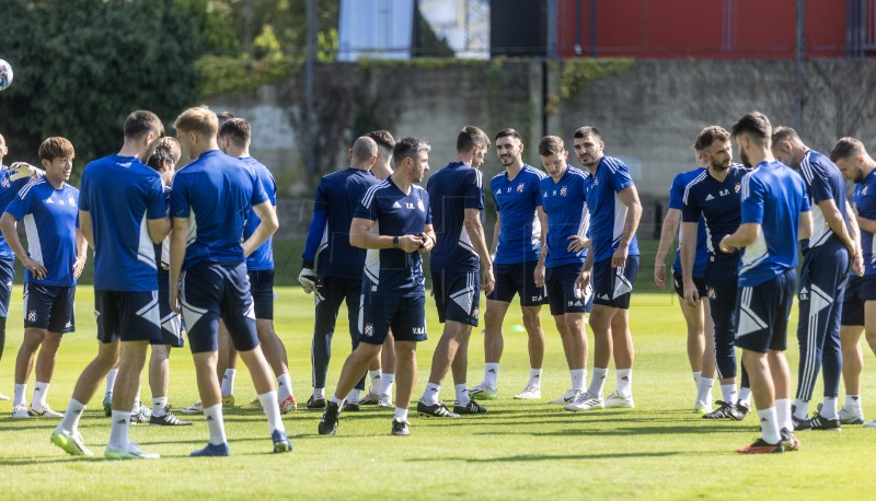 Trening GNK Dinama uoči uzvratne utakmice UEFA Lige prvaka AEK – Dinamo