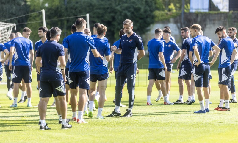 Trening GNK Dinama uoči uzvratne utakmice UEFA Lige prvaka AEK – Dinamo