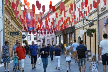 Prvi dan Špancirfesta na varaždinske ulice privukao brojne posjetitelje