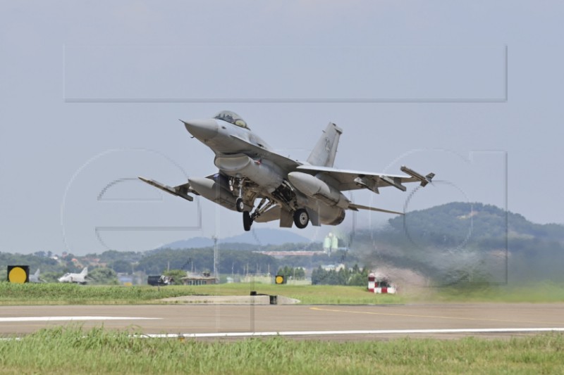 Danska započela s obukom osam ukrajinskih pilota za F-16