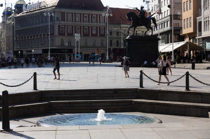 Sunčano i vruće u Zagrebu