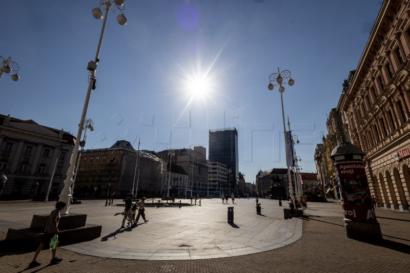 Sunčano i vruće u Zagrebu