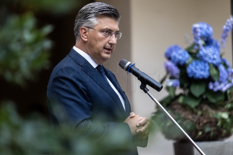 Plenković diplomatima: Šengen i eurozona ojačali vanjskopolitički položaj Hrvatske 