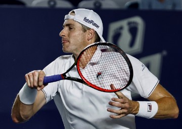 Oprašta se John Isner