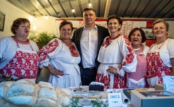 Manifestacija „Kaj su jeli naši stari“ u Vrbovcu