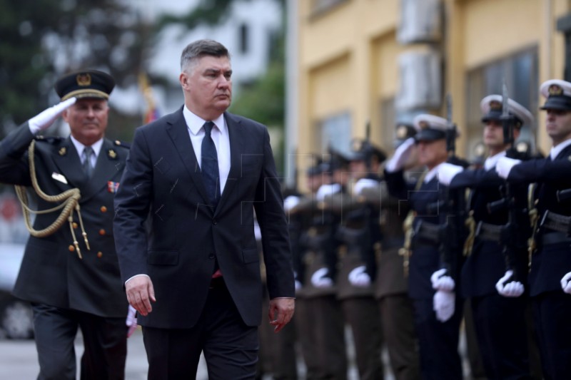 Milanović talks diplomats, supporters detained in Greece, Bosnia