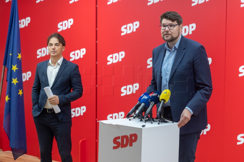 SDP: Dostojanstven život umirovljenicima