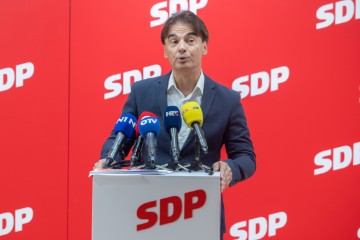 SDP: Dostojanstven život umirovljenicima