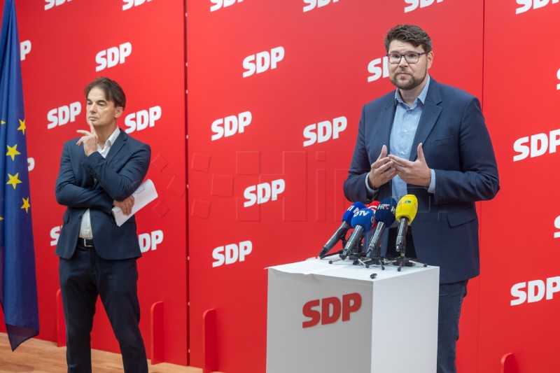 SDP: Dostojanstven život umirovljenicima