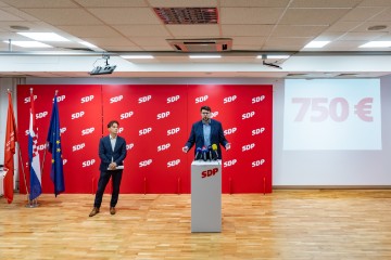 SDP: Dostojanstven život umirovljenicima