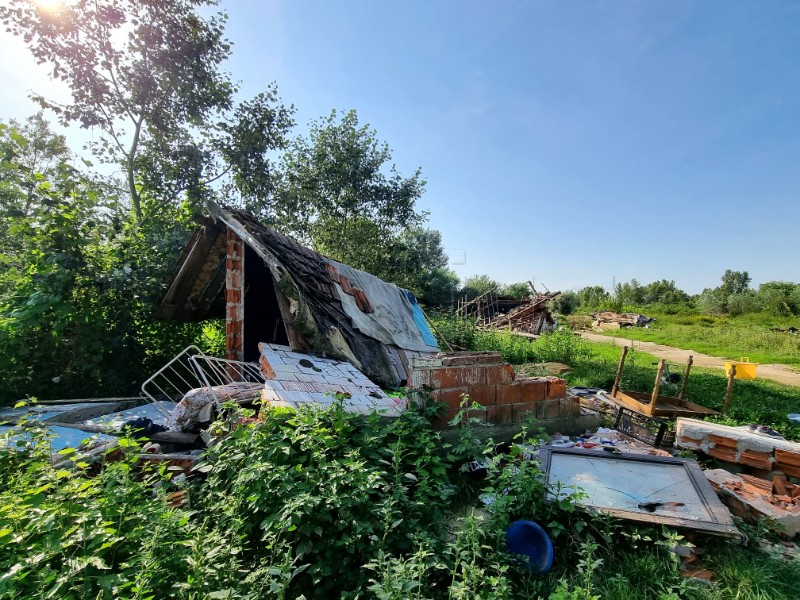 Police submit documents on demolition of Roma settlement to prosecutors