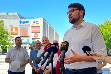 Grbin (SDP): Besplatni vrtići za sve jedna od najvažnijih demografskih mjera