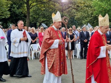 Više desetaka tisuća hodočasnika na svetoj misi u Ludbregu