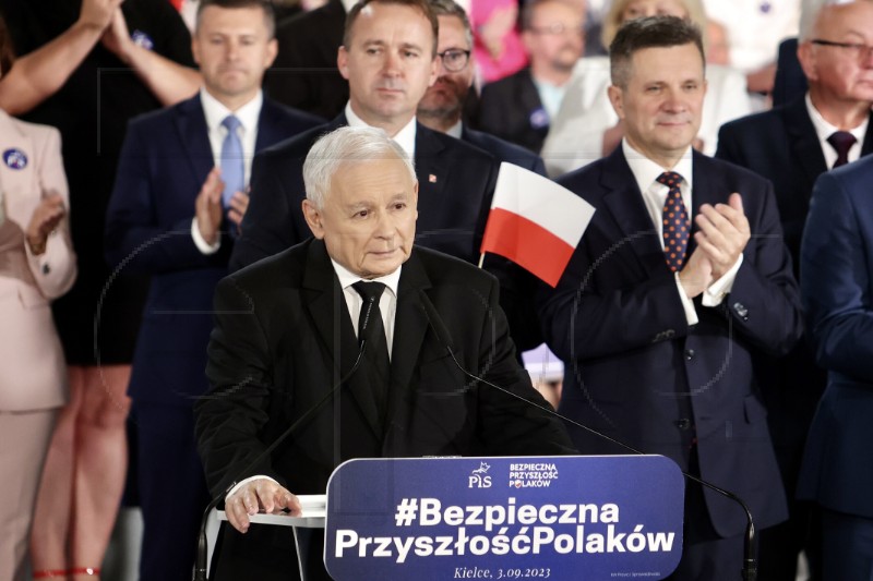 POLAND PARLIAMENTARY ELECTIONS CAMPAIGN   